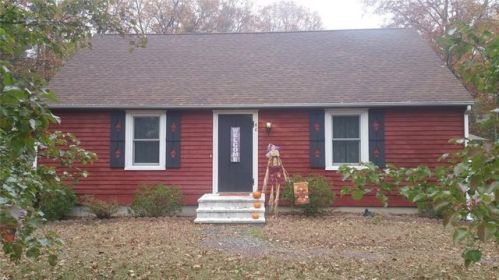 60 Colonial Rd, Burrillville, RI 02830-1221