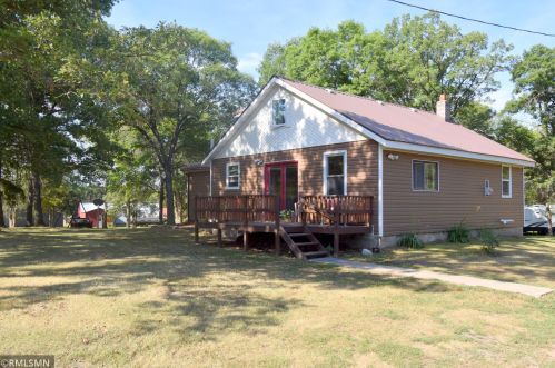 831 28th Ave, Backus, MN 56435-2328