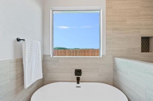 11920 Pecan Gate Way, Webberville TX 78653-3975 exterior