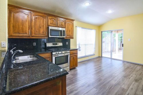 2124 Charmion Ln, Fort Worth TX  76131-1607 exterior