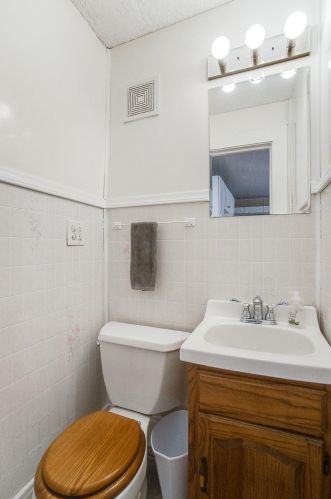 962 Cook Ave, Saint Paul MN  55106-3235 exterior
