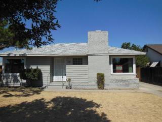 1735 Princeton Ave, Fresno, CA 93703-1727