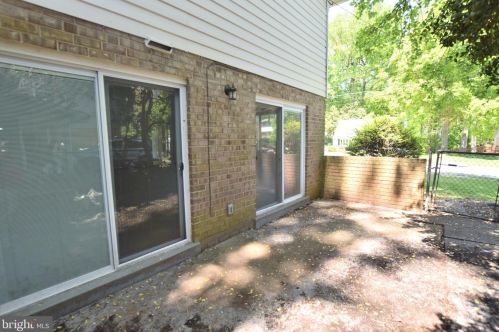 8434 Thames St, Springfield VA  22151-1517 exterior