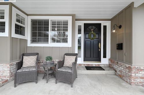 4357 Mirador Dr, Pleasanton, CA 94566-7431