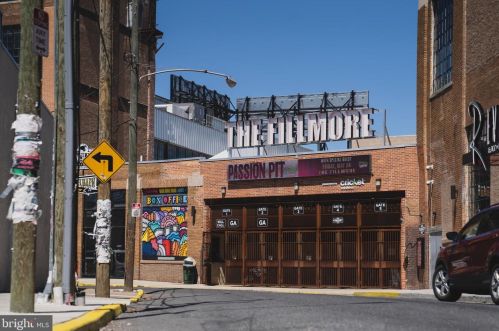 1006 5th St, Philadelphia PA 19147-4010 exterior