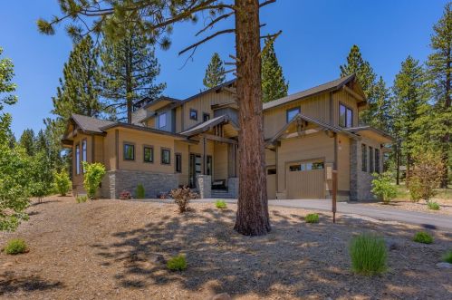 9225 Heartwood Dr, Truckee, CA 96161-5196
