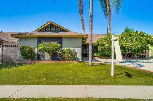 1859 Venton St, Covina, CA 91724-1632