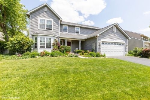 305 Greenview Dr, Bull Valley, IL 60014-7350