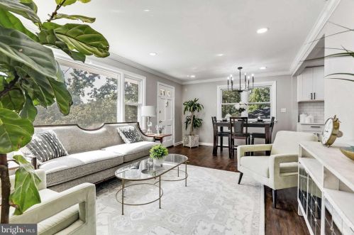 7502 Alfred Dr, Silver Spring MD  20910-5202 exterior