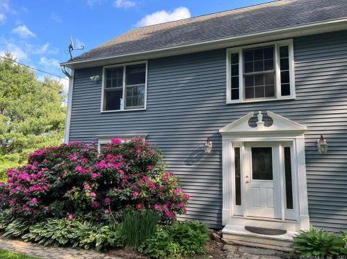 167 Hazel Plain Rd, Woodbury, CT 06798-1922