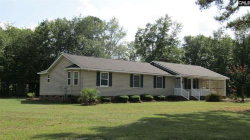 919 Medfield Rd, Lugoff, SC 29078-9363