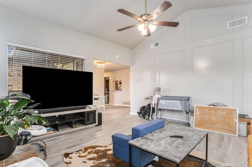 2201 Jackson Cir, Carrollton TX  75006-1635 exterior