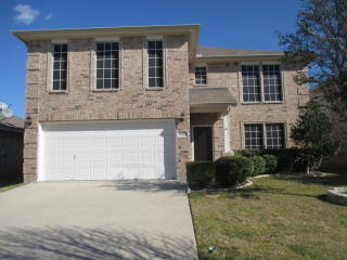 10428 Hideaway Trl, Fort Worth TX  76131-3993 exterior