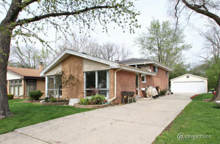 9457 Kedvale Ave, Skokie IL  60076-1120 exterior