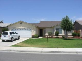 411 Calle Talamantez, Delano, CA 93215-4023