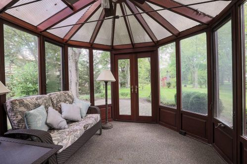 10760 Deerfield Rd, Cincinnati OH  45242-4215 exterior