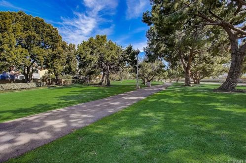 14912 Elm Ave, Irvine CA  92606-2611 exterior