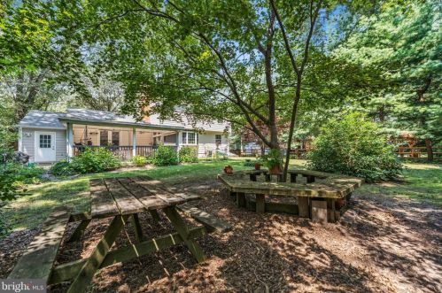 181 Berrywood Dr, Severna Park MD 21146-2030 exterior