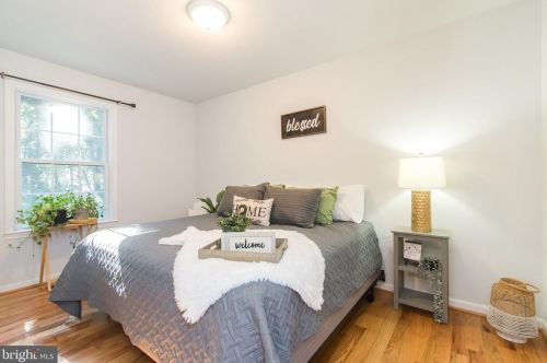 107 Featherbed Ln, Harpers Ferry WV 25425-4982 exterior