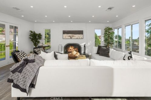 12821 Bonita Heights Dr, Santa Ana CA  92705-1319 exterior