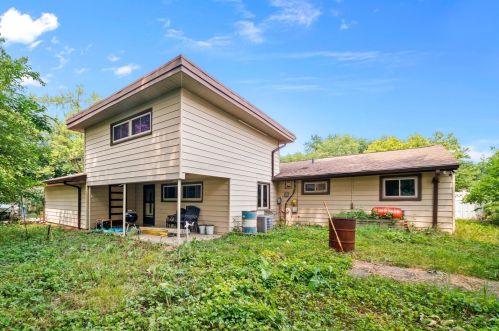 241 Fairwood Dr, Lemont IL  60440-2810 exterior