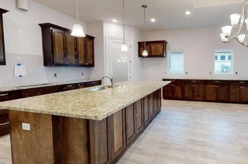 620 Carriage House, Spring Branch TX  78070-4984 exterior