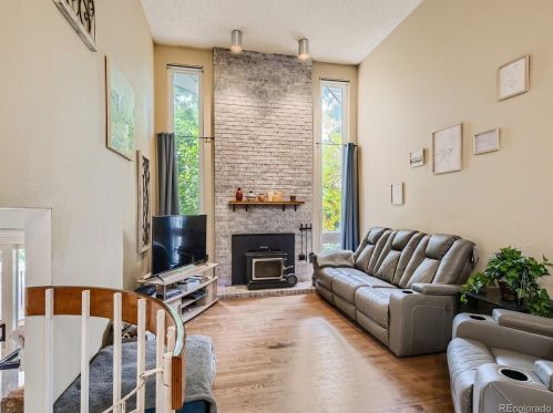 2795 Lansing Way, Aurora CO  80014-3064 exterior