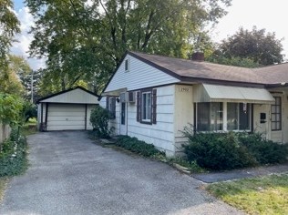 2902 Dove St, Rolling Meadows, IL 60008-1648