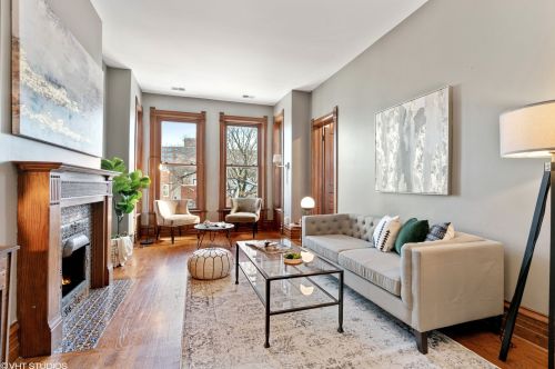 2736 Seminary Ave, Chicago, IL 60614-8150