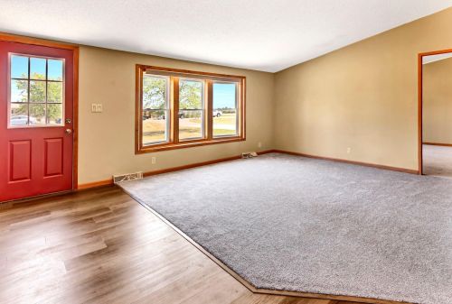 24023 68th Ave, Saint Cloud, MN 56301-9277