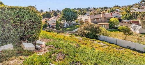 1416 Nolan Ave, Chula Vista CA  91911-5517 exterior