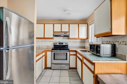 4263 Cloudberry Ct, Burtonsville MD  20866-1314 exterior