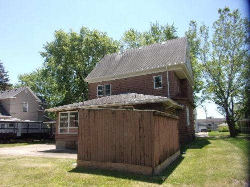 423 Livingston St, Swygert IL  61764-2039 exterior