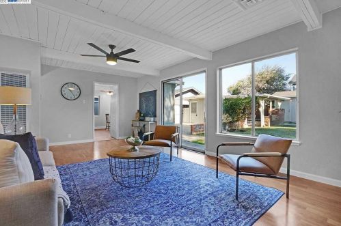 656 O St, Livermore, CA 94550-4310
