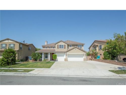 13566 Oxford Ct, Chino, CA 91710-6633