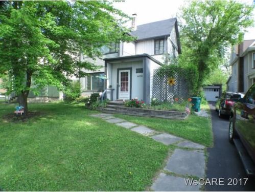 1072 Market St, Lima, OH 45804-2832