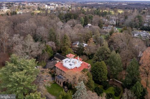 68 Lovers Ln, Princeton NJ  08540-6806 exterior