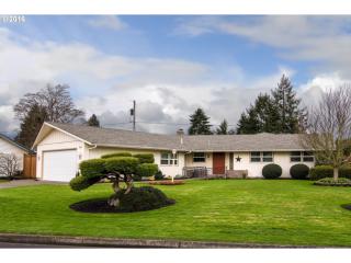 253 Wedgewood Dr, Eugene, OR 97404-5910
