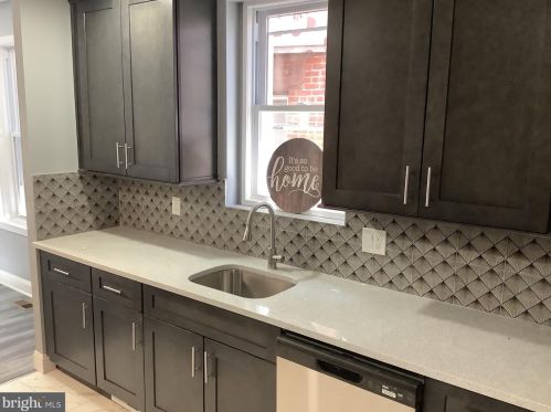 4816 10th St, Philadelphia PA  19141-3930 exterior