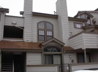 942 Walden St, Denver CO  80017-3459 exterior