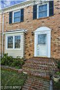 705 Birch Ct, Herndon, VA 20170-5441