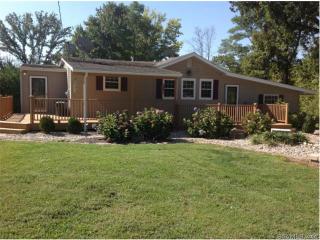 7558 Jerusalem Rd, Edwardsville, IL 62025-6422