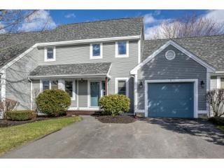 9 Bristol Hill Rd, Windham, NH 03087-1318