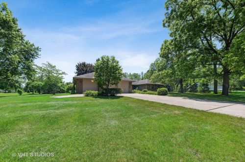 1475 Turkey Trl, Palatine, IL 60067-4757