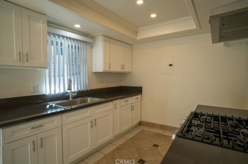 2650 Park Ln, Anaheim CA  92806-1728 exterior