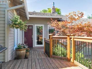 14040 98th Ave, Portland, OR 97224-4969