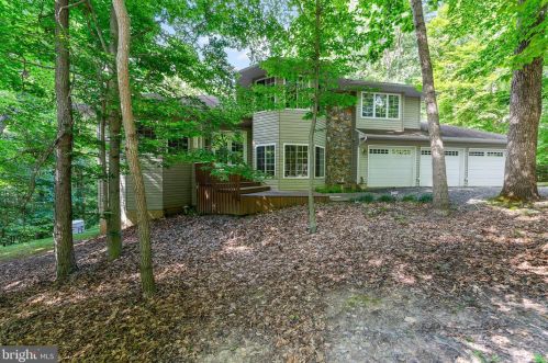 5500 Single Oak Hill Ct, Woodbridge, VA 22192-6032