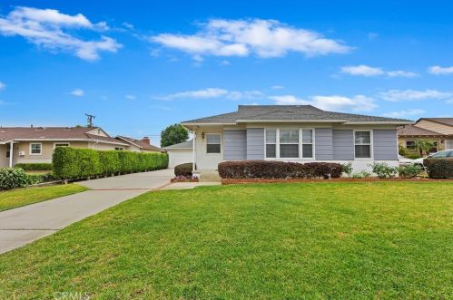 975 Starcrest Dr, Covina, CA 91722-2947