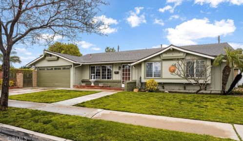 214 Hacienda St, Anaheim, CA 92804-2530