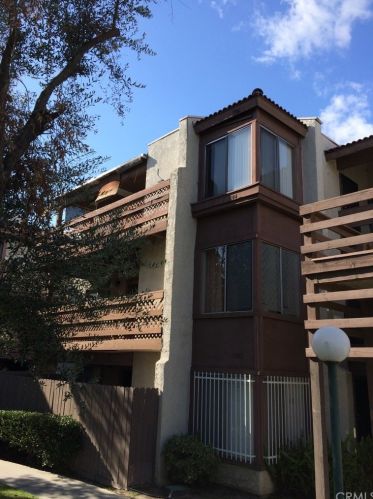 1106 Citron St, Anaheim, CA 92801-7226